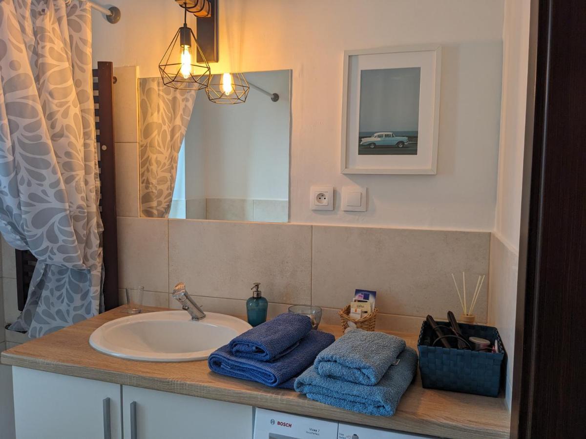 Blue Apartament Luboń Eksteriør billede